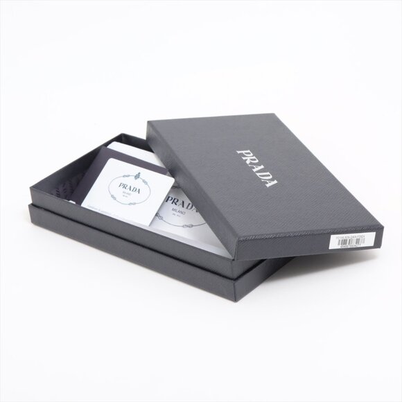 SOLD OUT Prada Saffiano Metal 1ML506 Leather Round-Zip-Wallet Pink - Picture 2 of 9